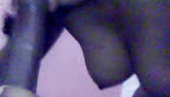 NYMPHO A morena magra Jazmin Luv vídeo pornô grátis ao vivo desiste